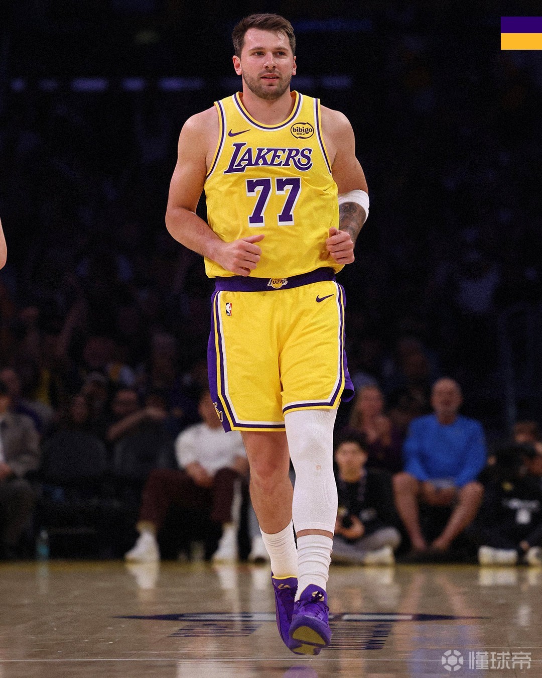 东契奇3月至今场均34.1分9.4板8.1助，湖人同期战绩8胜1负