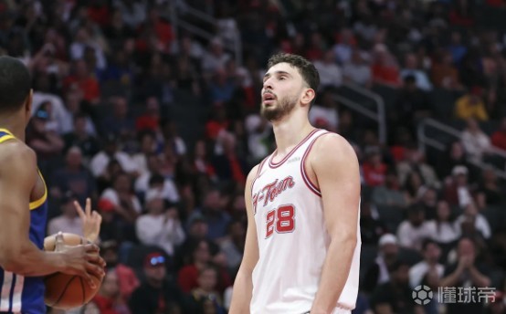 帕金斯：申京的防守让我恶心，马刺连续点名打他15个回合